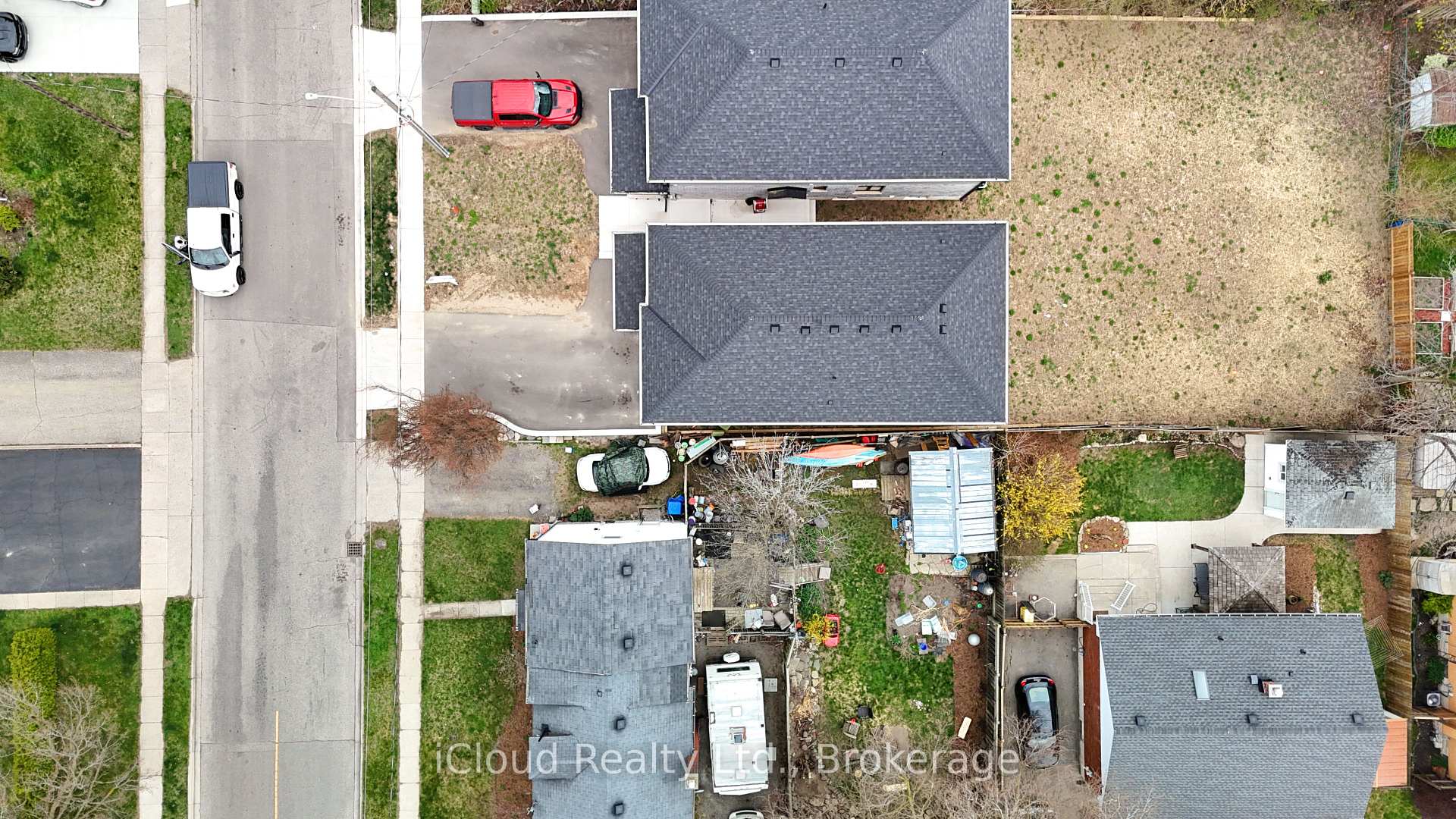 Photo 3 of 46 Lowell Street N, Cambridge — HOMEH