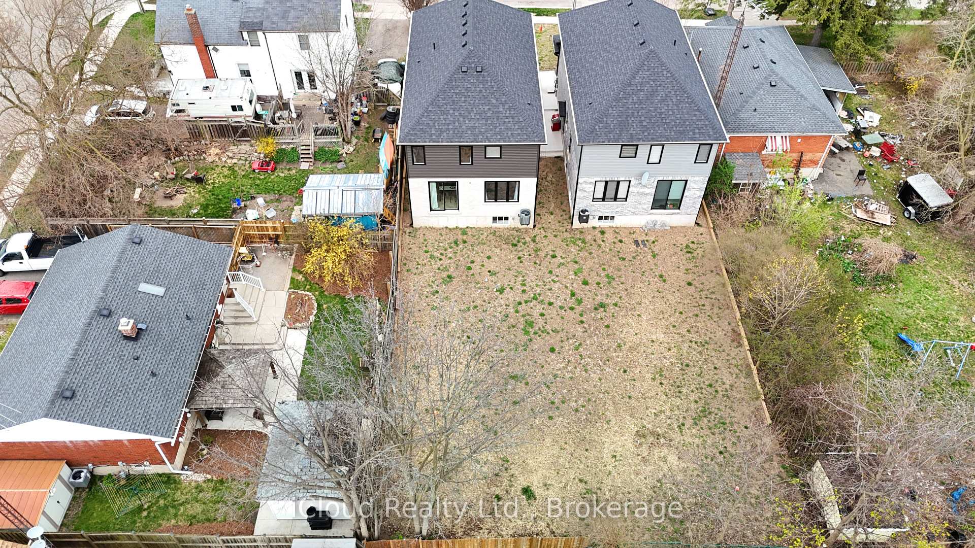 Photo 7 of 46 Lowell Street N, Cambridge — HOMEH