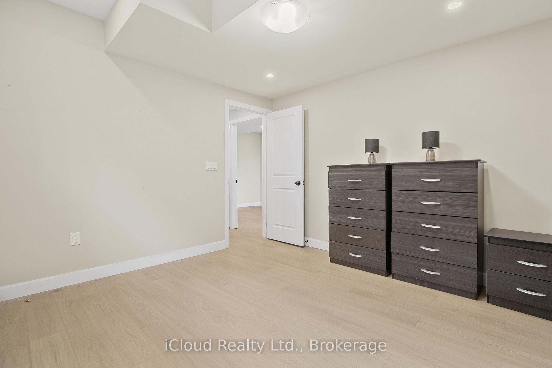 Photo 36 of 46 Lowell Street N, Cambridge — HOMEH