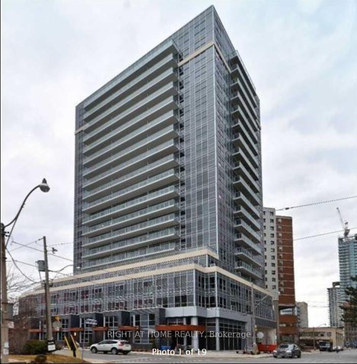 Front of Unit 1101, 58 Orchard View Boulevard