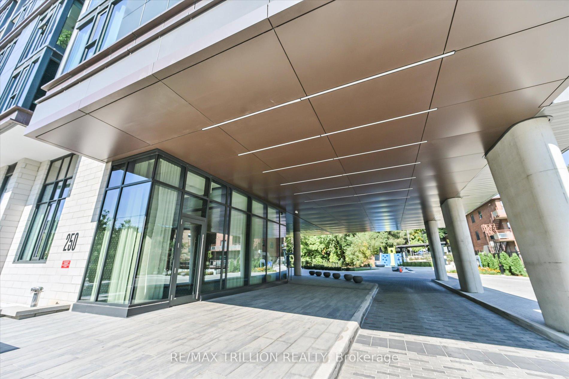 Photo 3 of Unit 801, 250 Lawrence Avenue W, Toronto, Lawrence Park North — HOMEH