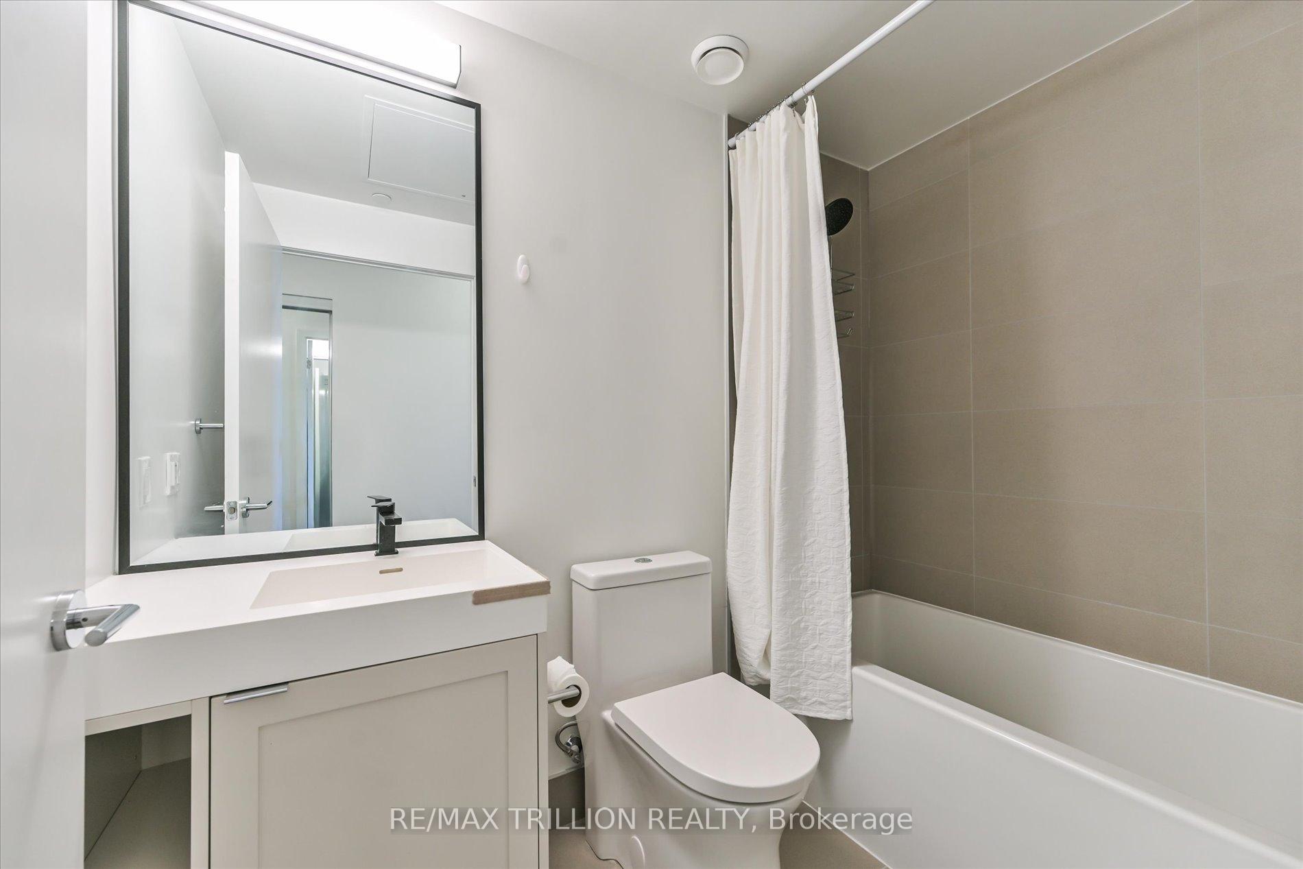 Photo 28 of Unit 801, 250 Lawrence Avenue W, Toronto, Lawrence Park North — HOMEH