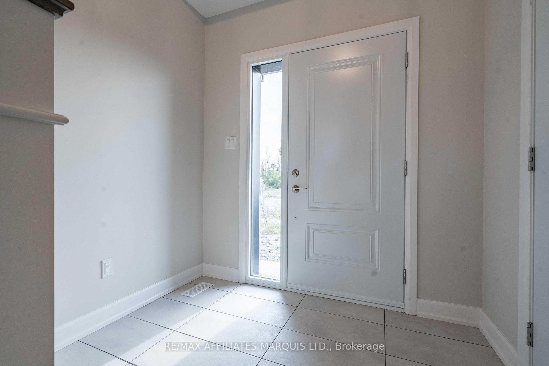 Photo 3 of 112 Woodland Drive, Cornwall — HOMEH