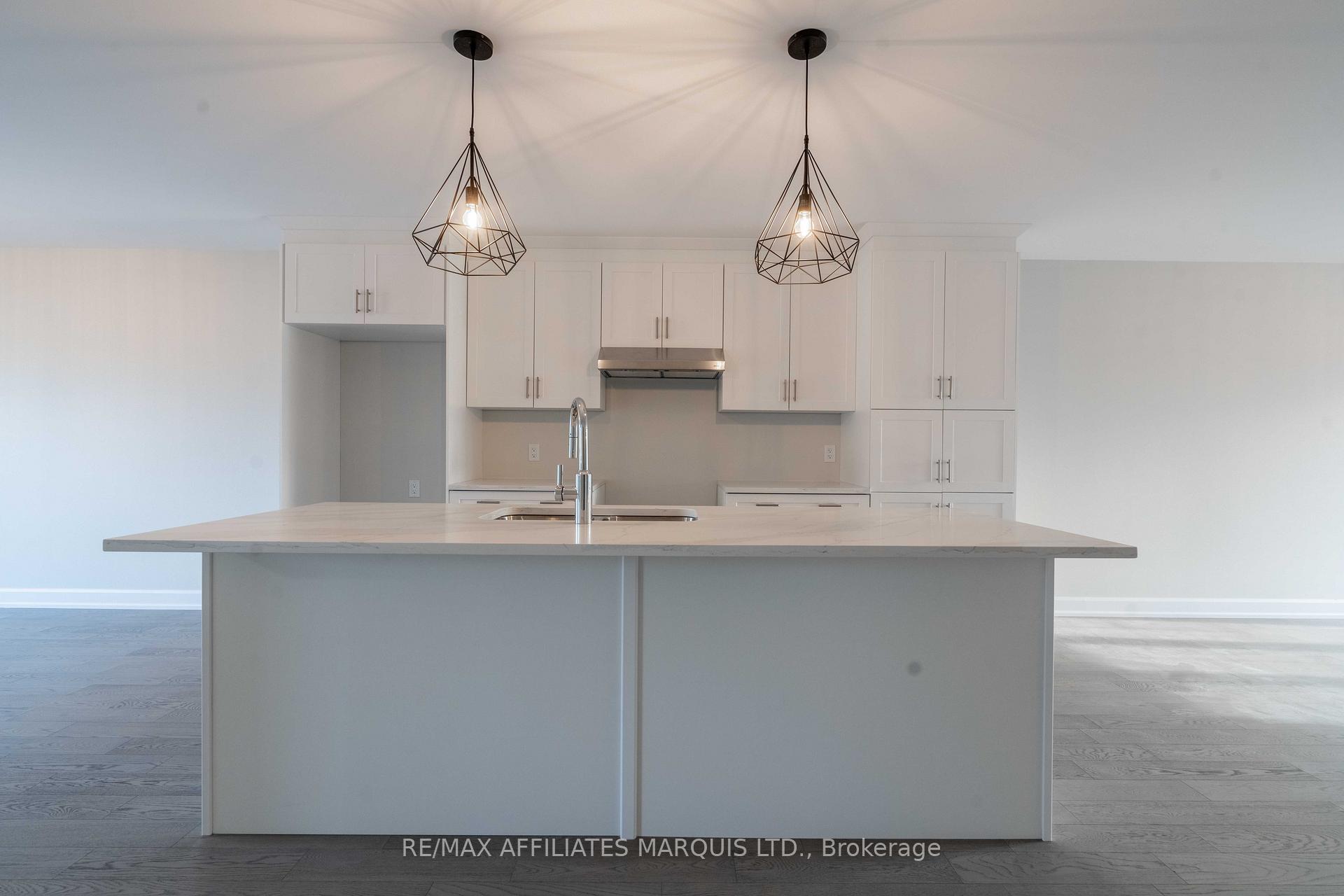 Photo 10 of 112 Woodland Drive, Cornwall — HOMEH