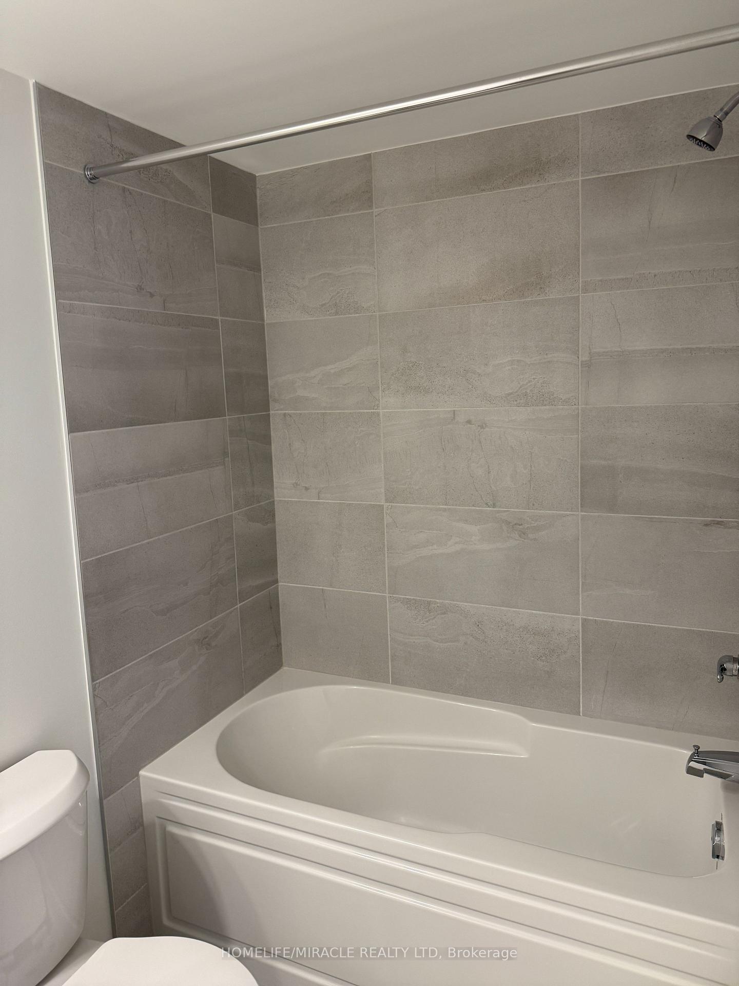 Photo 24 of Unit 13, 5 Romilly Avenue, Brampton, Northwest Brampton — HOMEH