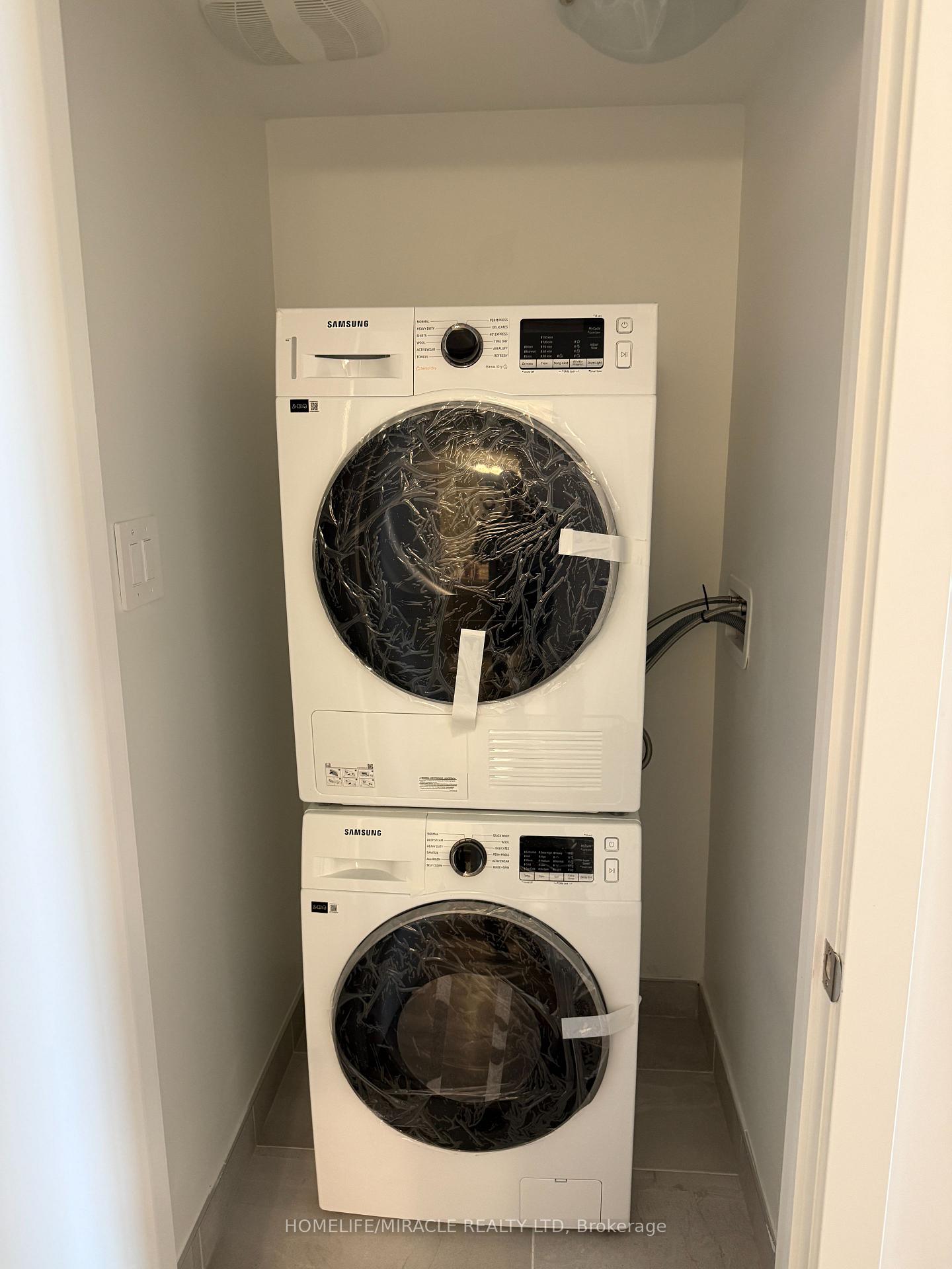 Photo 25 of Unit 13, 5 Romilly Avenue, Brampton, Northwest Brampton — HOMEH