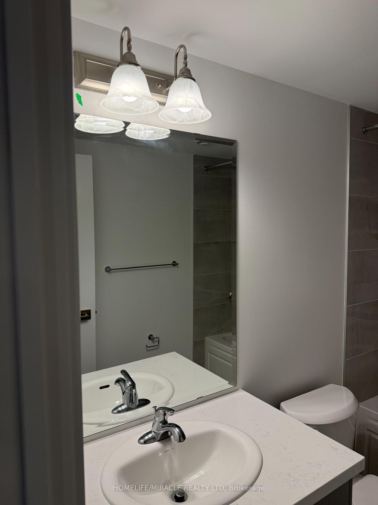 Photo 28 of Unit 13, 5 Romilly Avenue, Brampton, Northwest Brampton — HOMEH