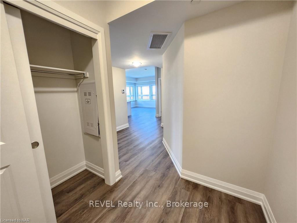 Photo 11 of Unit 413, 118 Summersides Boulevard, Pelham, Fonthill — HOMEH
