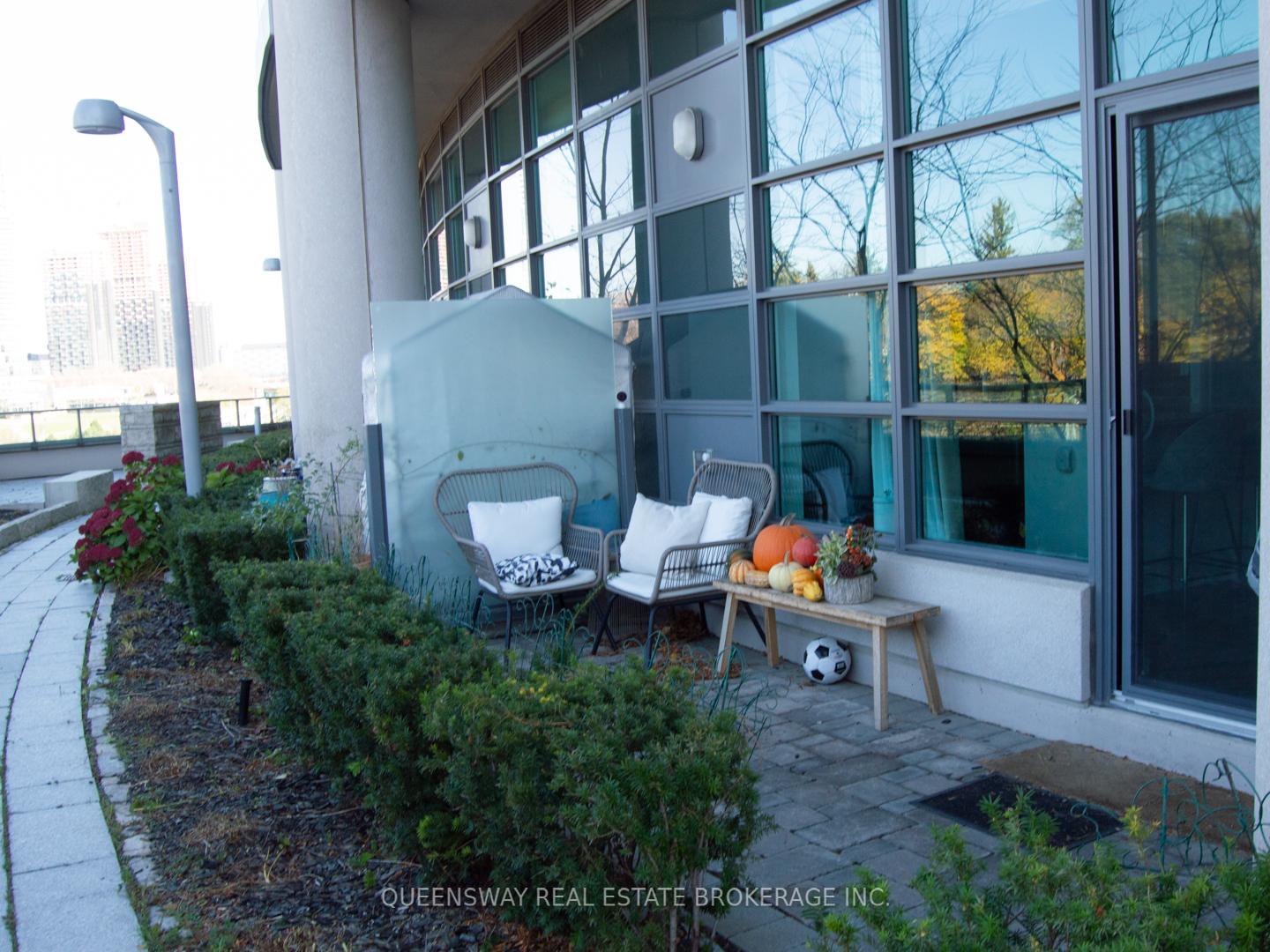 Photo 21 of Unit 122, 35 Brian Peck Crescent, Toronto, Thorncliffe Park — HOMEH