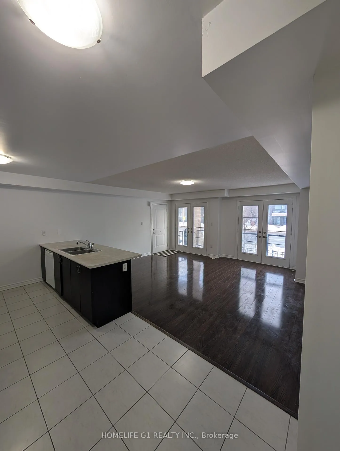 Photo 4 of Unit 91, 200 Veterans Drive, Brampton, Northwest Brampton — HOMEH