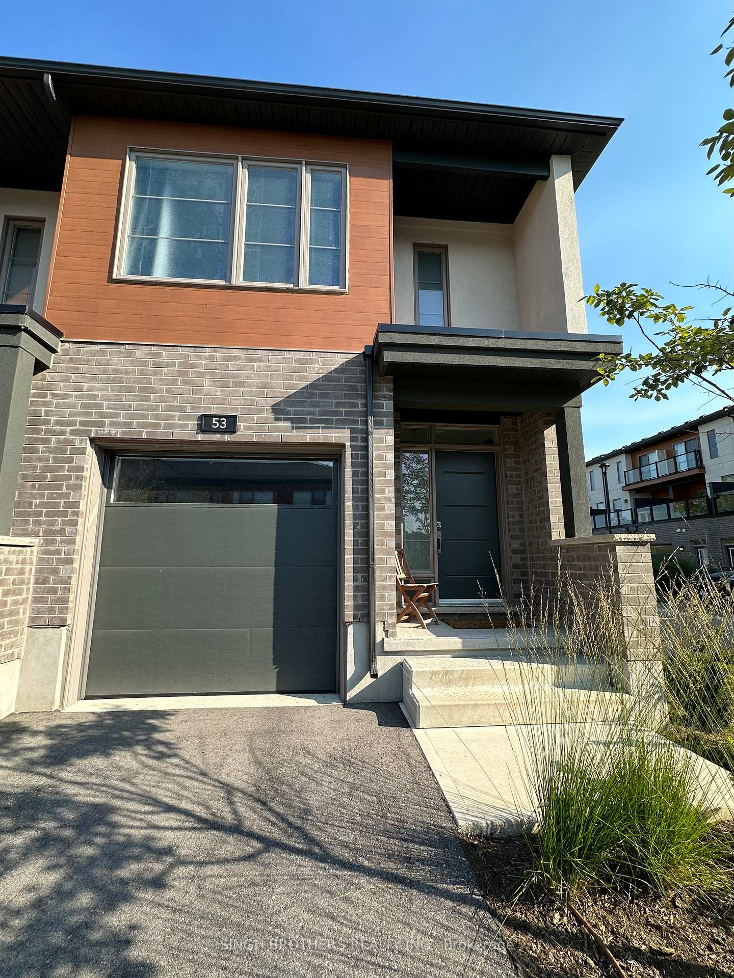Photo 1 of 53 Steele Crescent, Guelph, St. Patrick's Ward — HOMEH