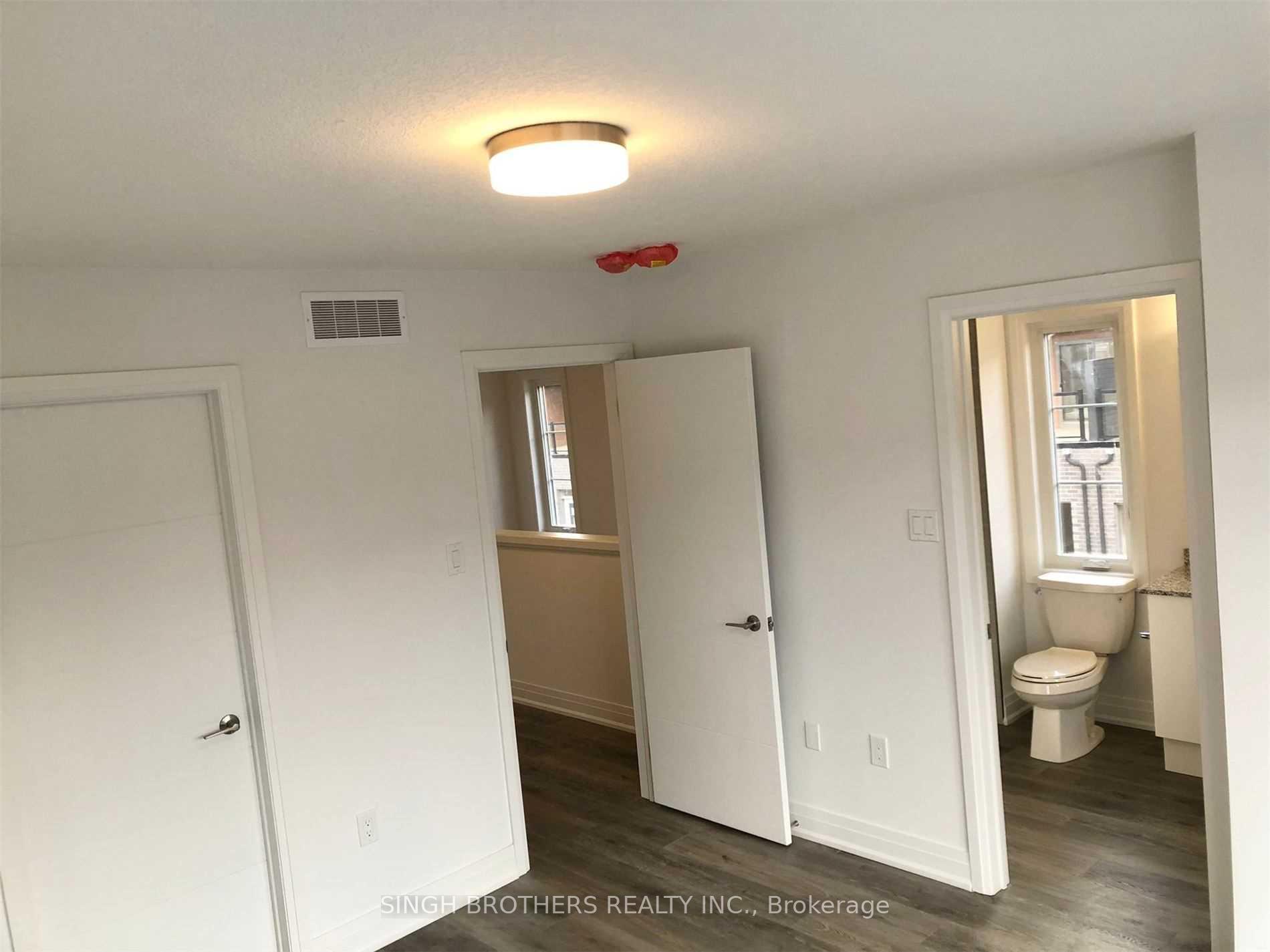 Photo 15 of 53 Steele Crescent, Guelph, St. Patrick's Ward — HOMEH