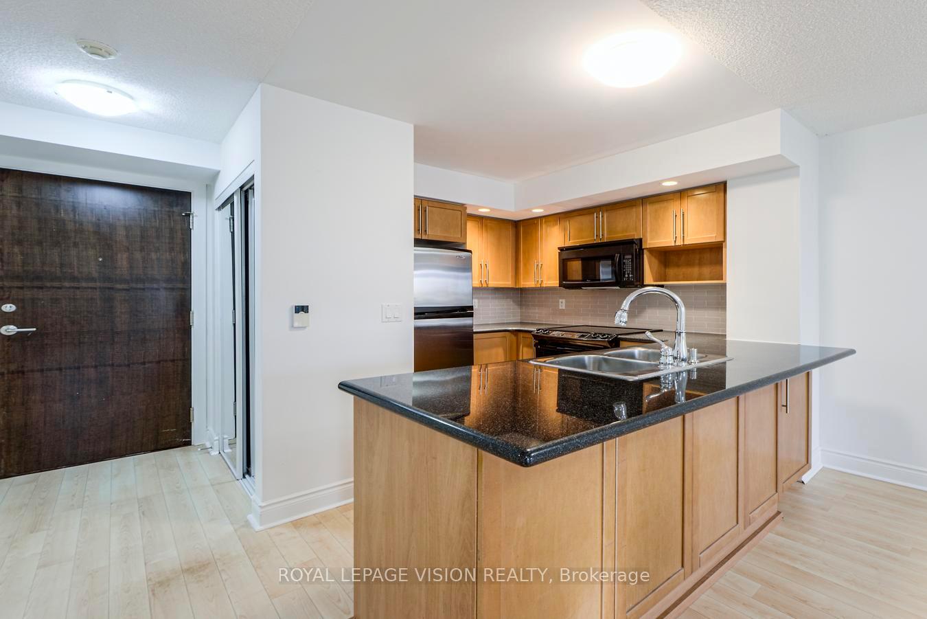 Photo 12 of Unit 583, 23 Cox Boulevard, Markham, Unionville — HOMEH