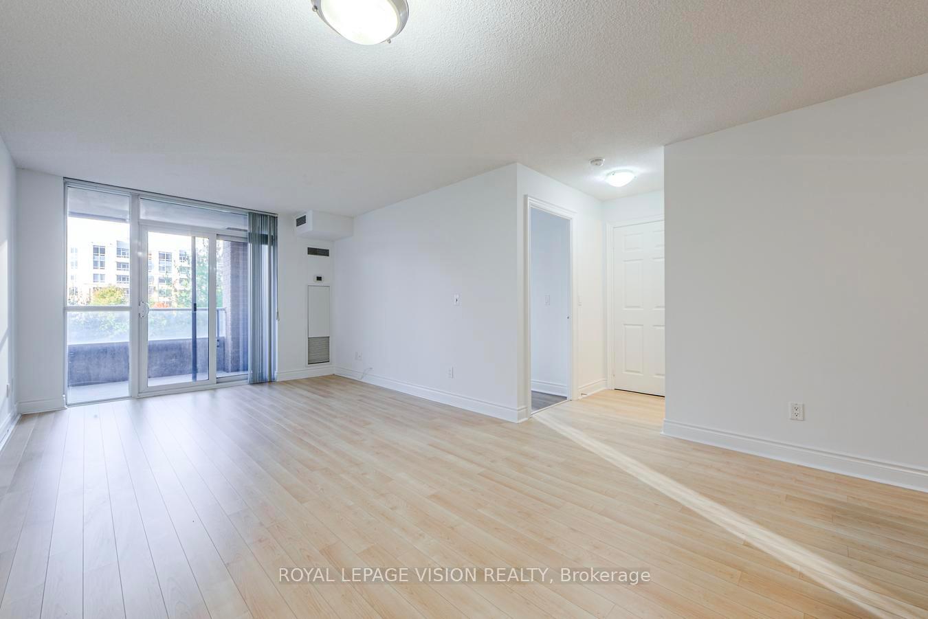 Photo 14 of Unit 583, 23 Cox Boulevard, Markham, Unionville — HOMEH
