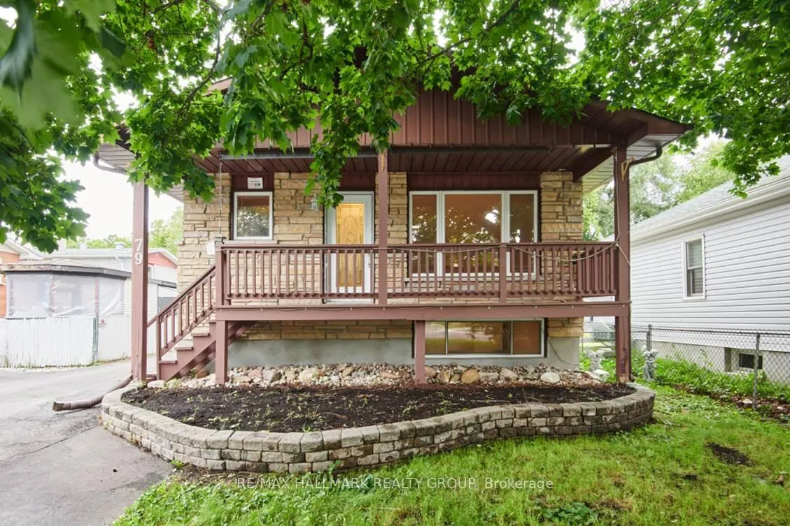 Front of Unit B, 79 Jolliet Avenue