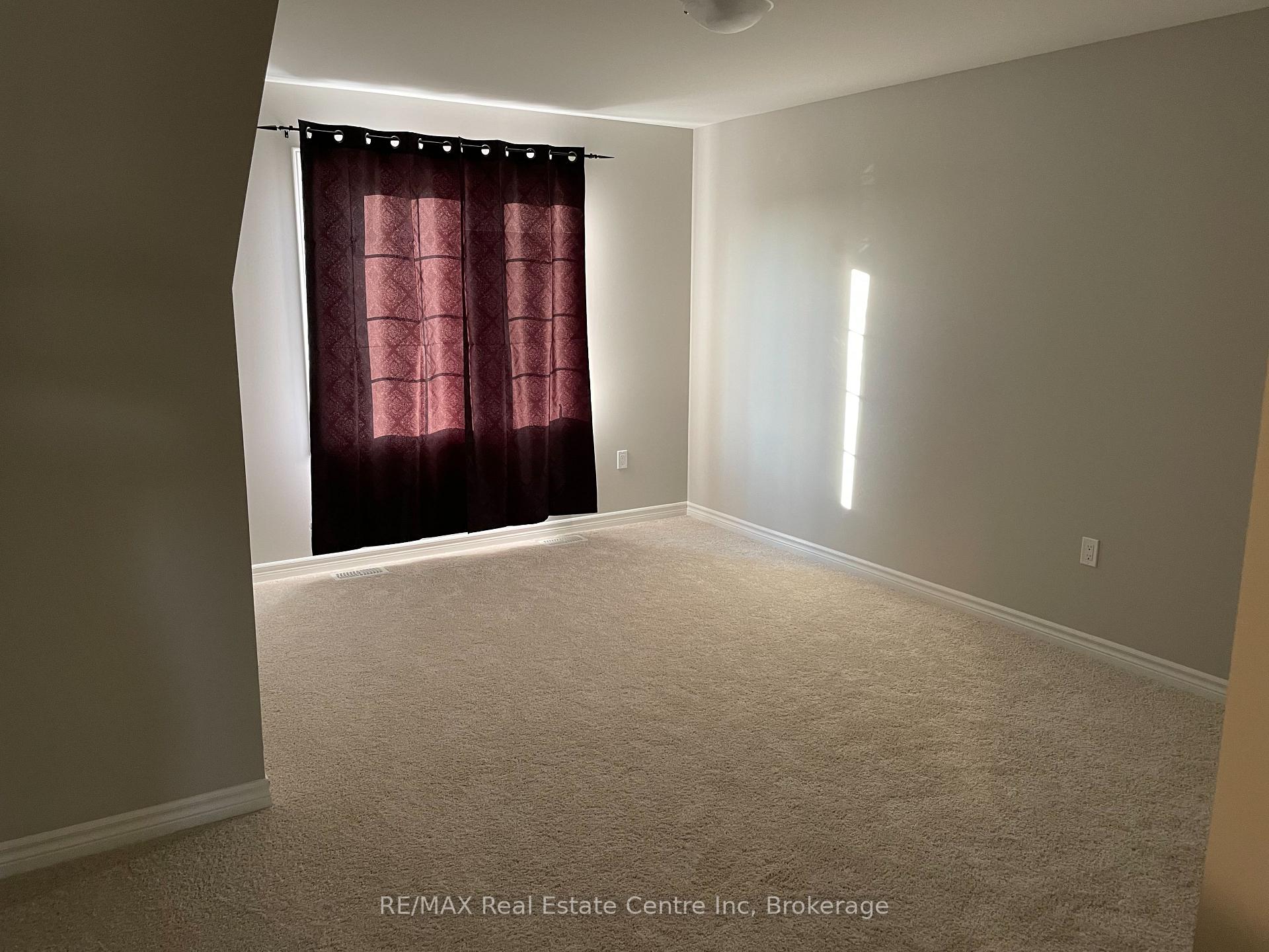 Photo 3 of Unit 14A, 85 Mullin Drive, Guelph, Victoria North — HOMEH