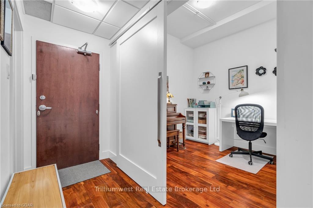 Photo 7 of Unit 302, 15 Devitt Avenue S, Waterloo — HOMEH