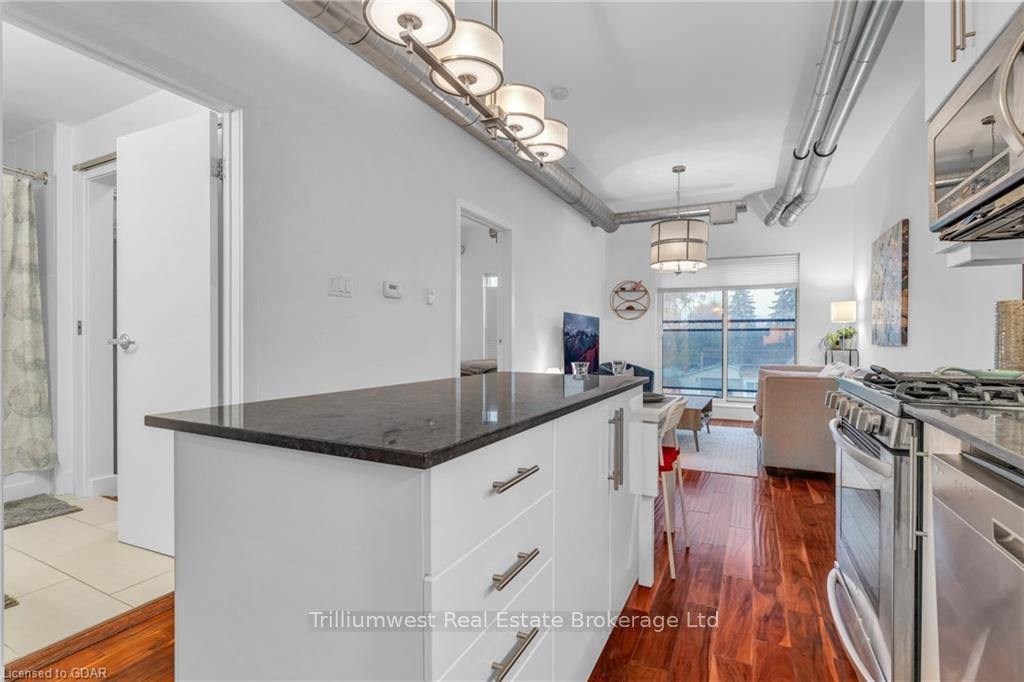 Photo 14 of Unit 302, 15 Devitt Avenue S, Waterloo — HOMEH