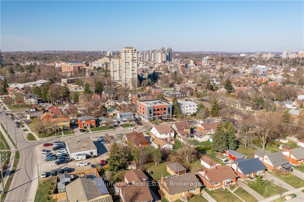 Photo 33 of Unit 302, 15 Devitt Avenue S, Waterloo — HOMEH