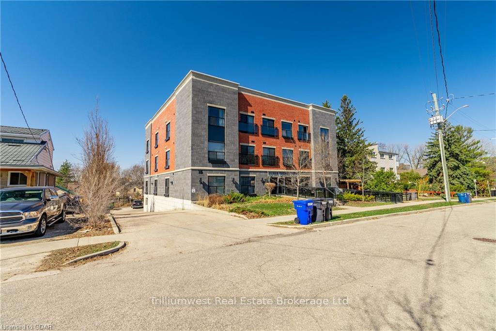 Photo 40 of Unit 302, 15 Devitt Avenue S, Waterloo — HOMEH