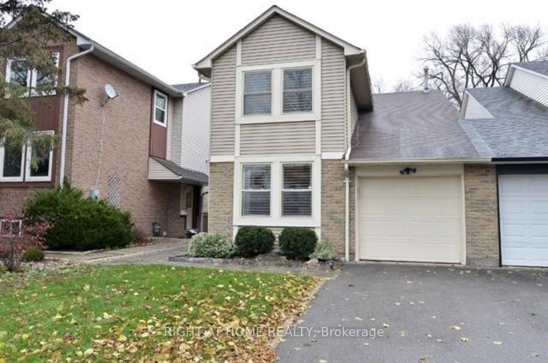 Photo 1 of 29 Sandusky Crescent, Aurora, Aurora Highlands — HOMEH