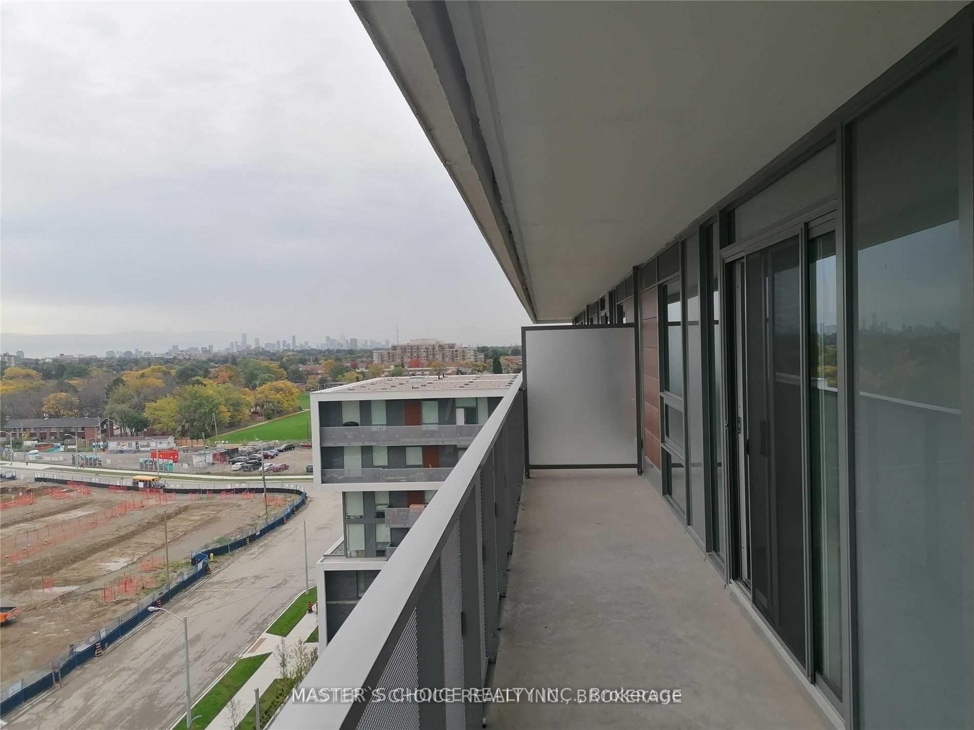 Photo 4 of Unit 1014, 120 Varna Drive, Toronto, Englemount-Lawrence — HOMEH