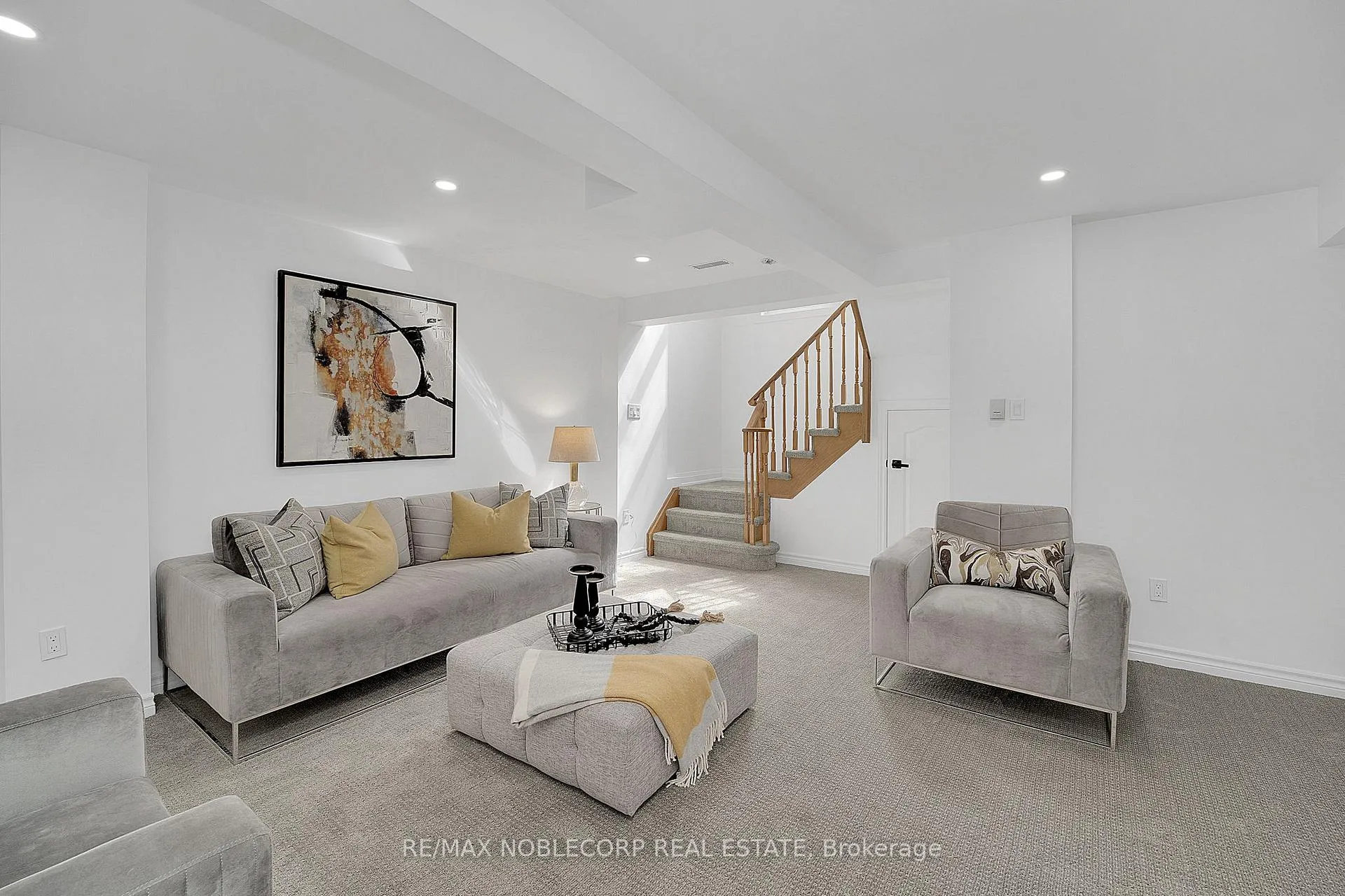 Photo 25 of 29 Mugford Road, Aurora, Bayview Wellington — HOMEH