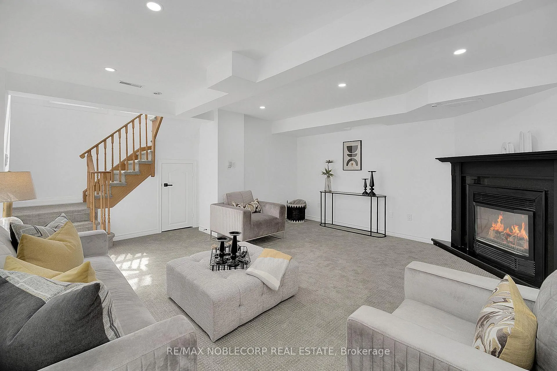 Photo 26 of 29 Mugford Road, Aurora, Bayview Wellington — HOMEH