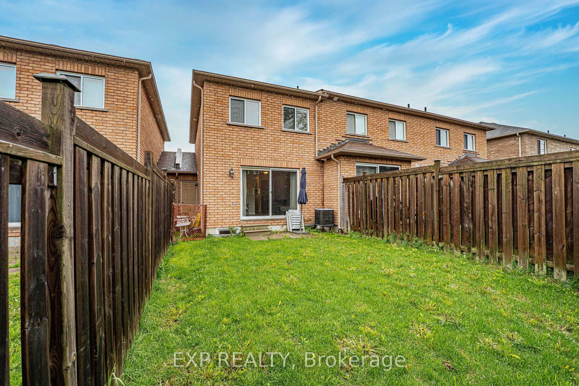 Photo 21 of 128 Sydenham Wells, Barrie, Georgian Drive — HOMEH