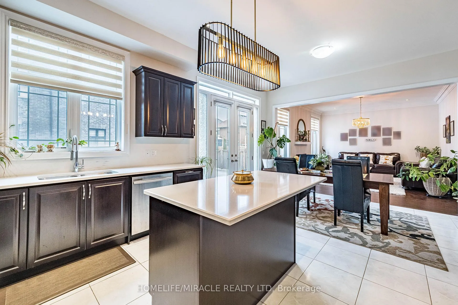 Photo 12 of 22 Longevity Road, Brampton, Northwest Brampton — HOMEH
