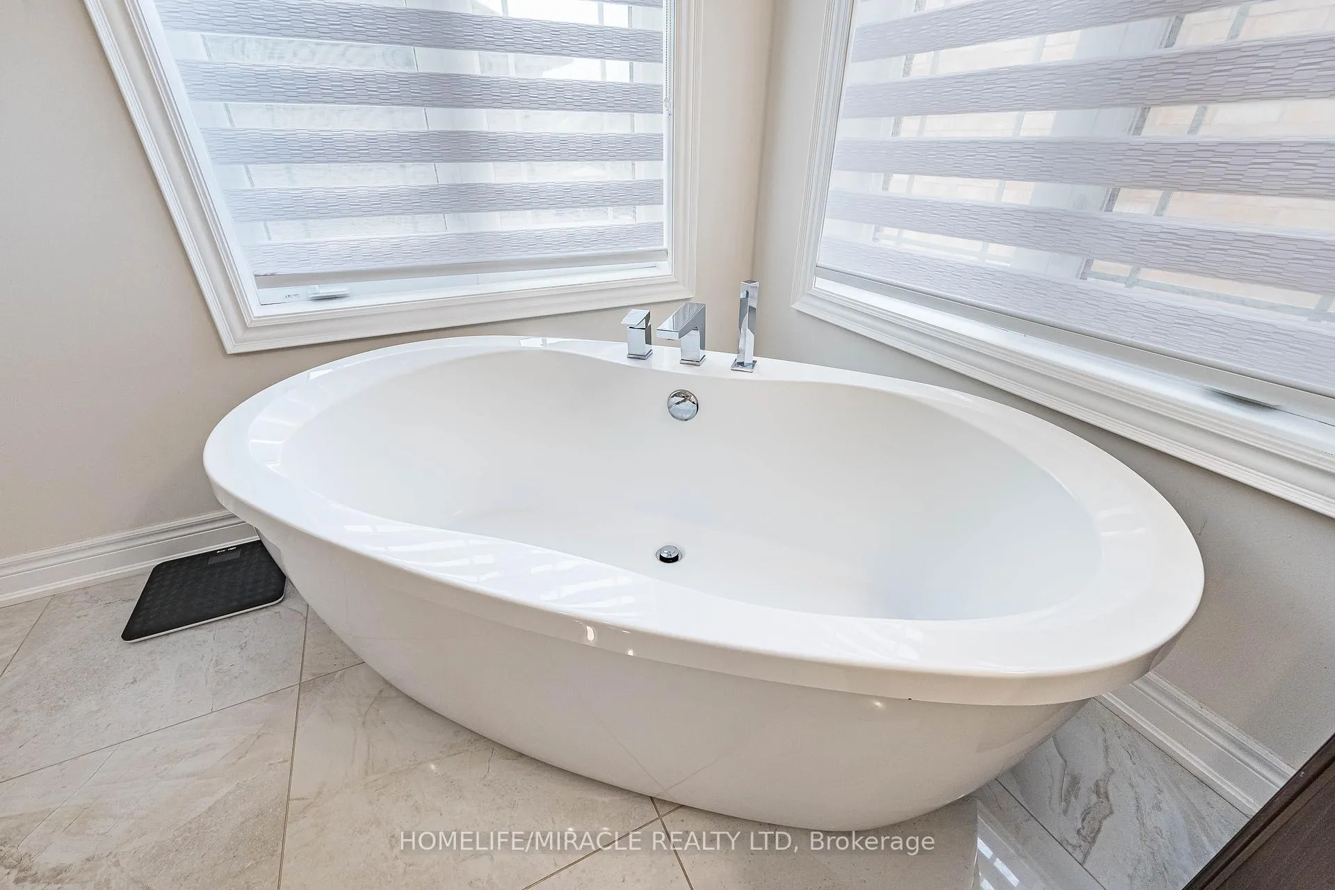 Photo 25 of 22 Longevity Road, Brampton, Northwest Brampton — HOMEH