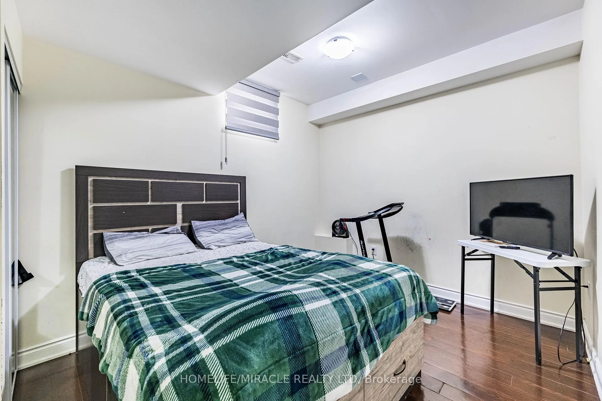 Photo 43 of 22 Longevity Road, Brampton, Northwest Brampton — HOMEH