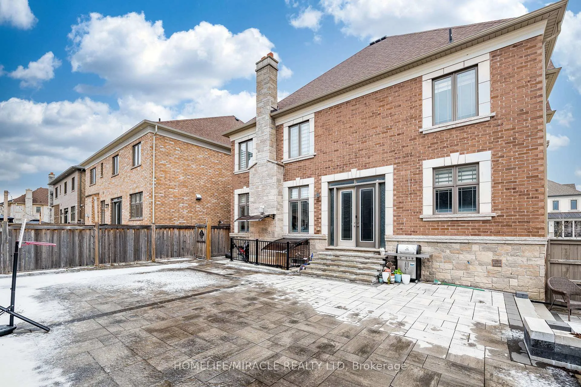 Photo 46 of 22 Longevity Road, Brampton, Northwest Brampton — HOMEH
