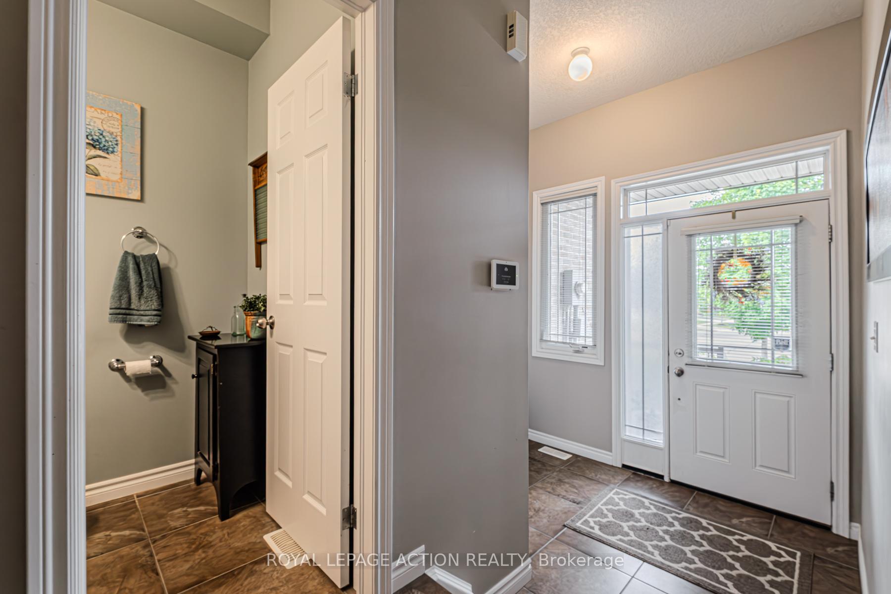 Photo 10 of 12 Rowe Lane, Brant, Paris — HOMEH