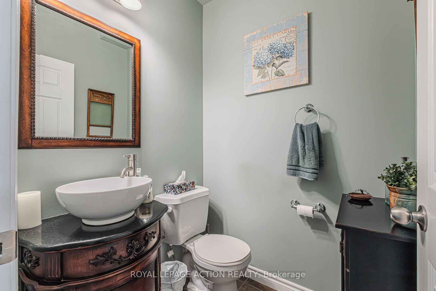 Photo 12 of 12 Rowe Lane, Brant, Paris — HOMEH