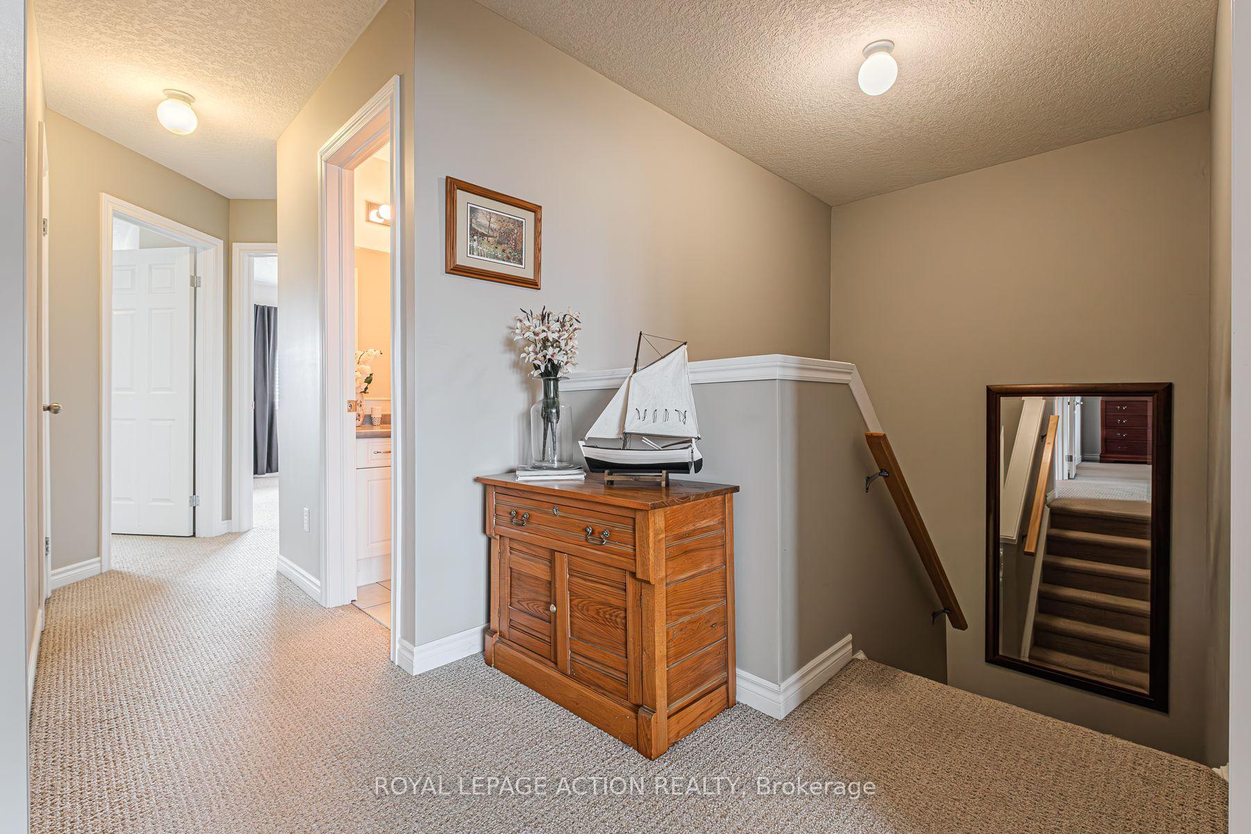 Photo 39 of 12 Rowe Lane, Brant, Paris — HOMEH