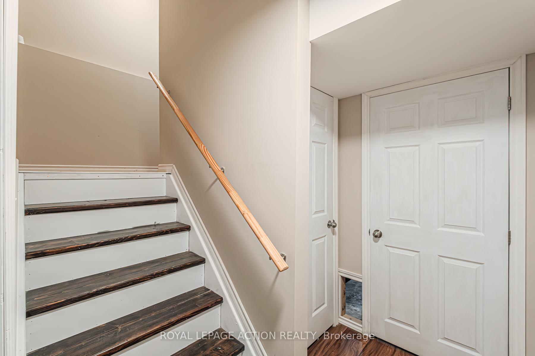 Photo 43 of 12 Rowe Lane, Brant, Paris — HOMEH