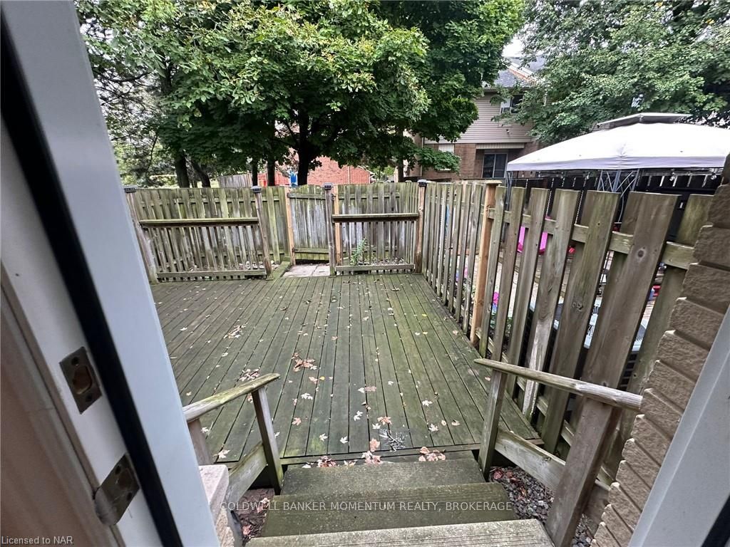 Photo 16 of Unit 13, 299 Limeridge Road W, Hamilton, Rolston — HOMEH