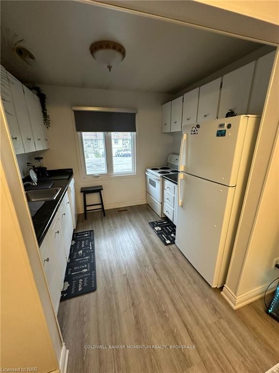 Photo 15 of Unit 13, 299 Limeridge Road W, Hamilton, Rolston — HOMEH