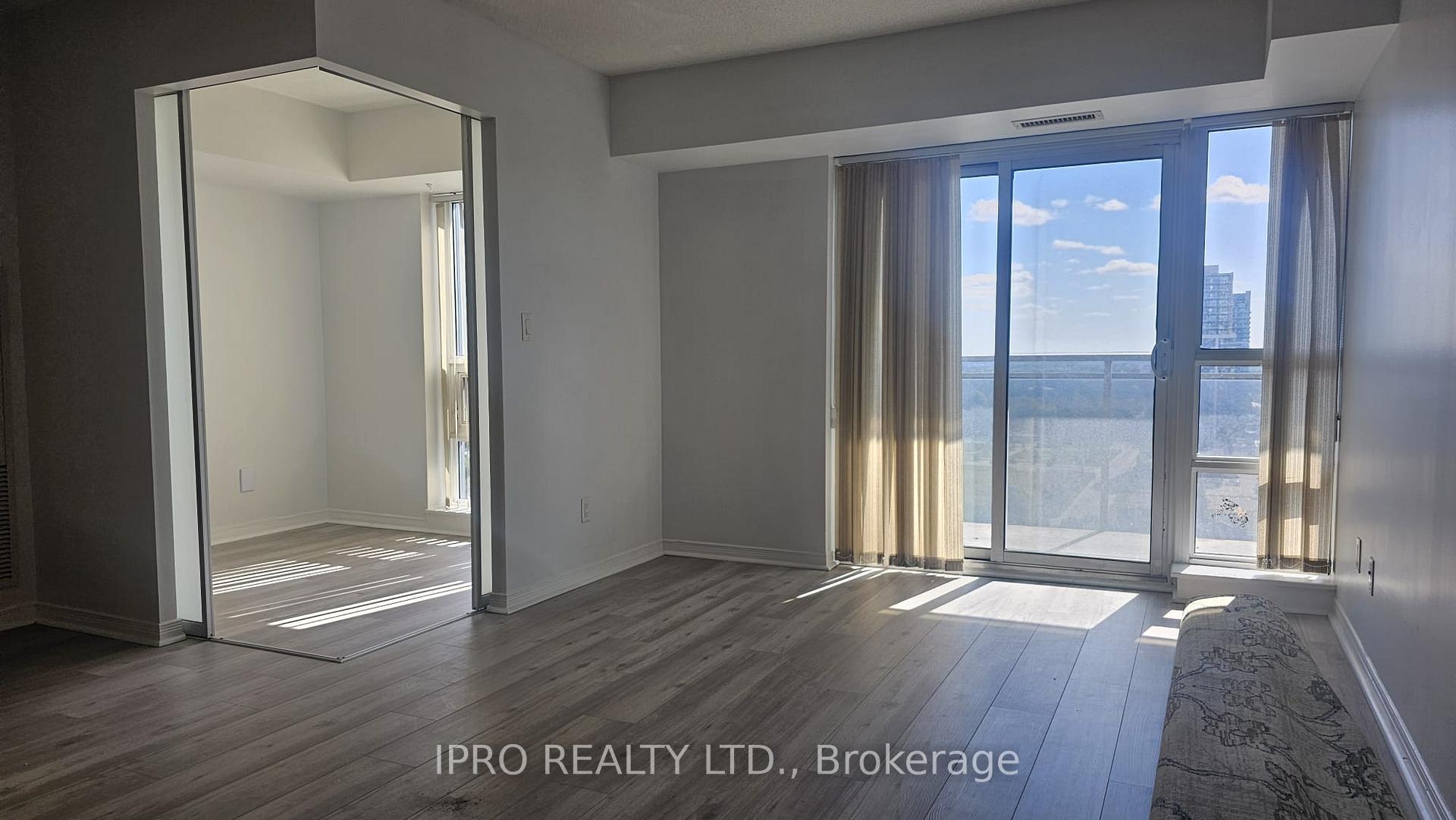 Photo 13 of Unit 1805, 215 Queen Street E, Brampton, Queen Street Corridor — HOMEH