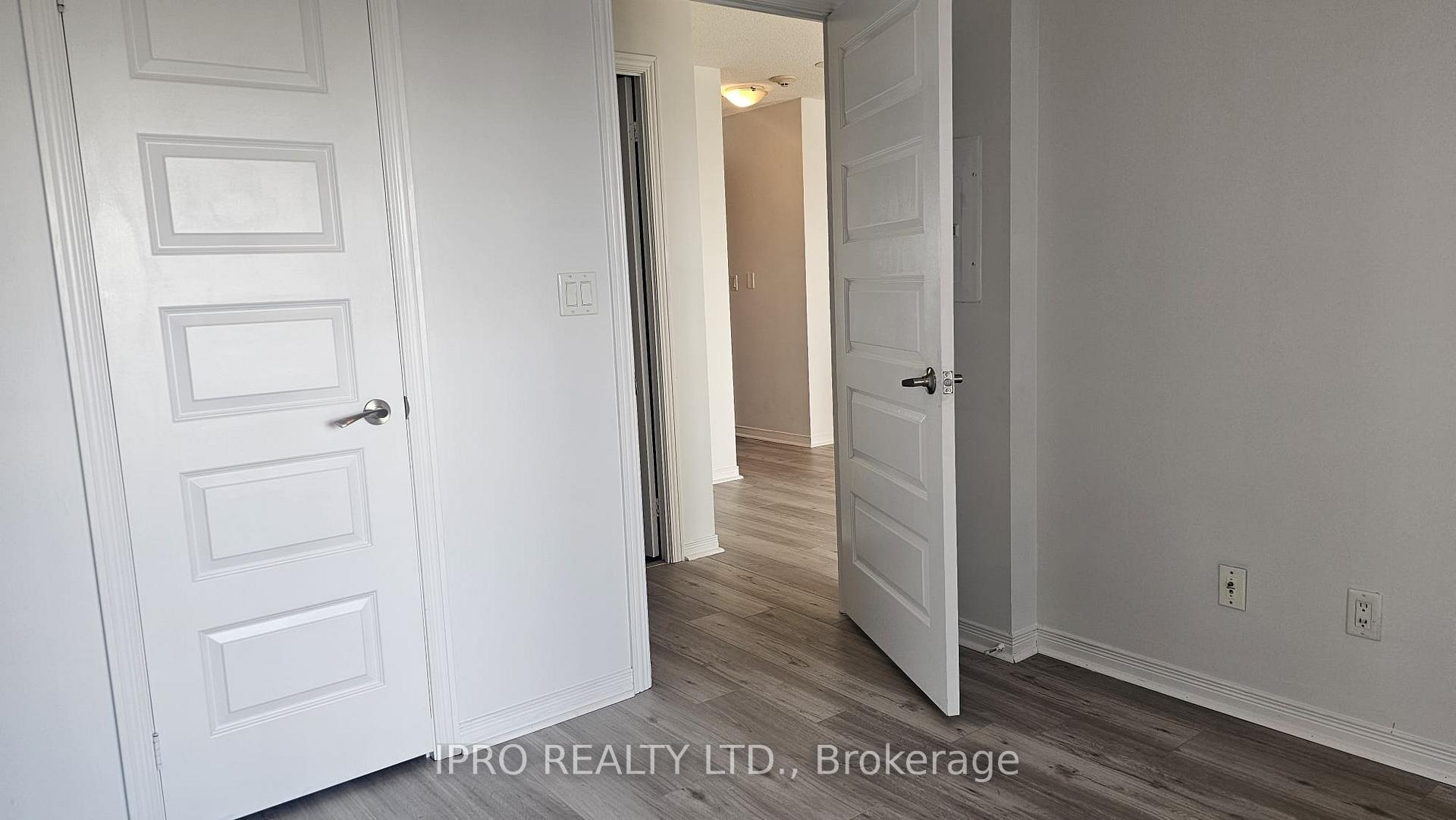 Photo 16 of Unit 1805, 215 Queen Street E, Brampton, Queen Street Corridor — HOMEH