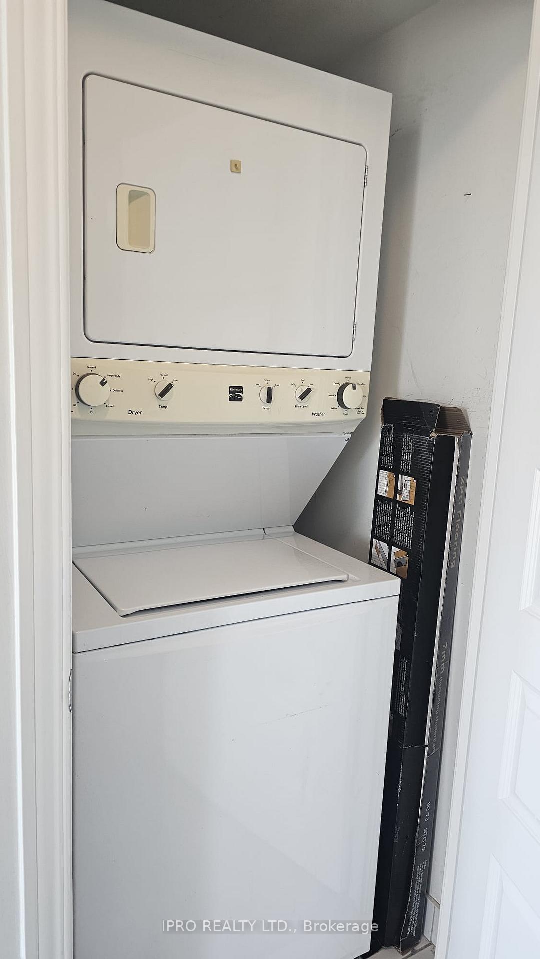 Photo 24 of Unit 1805, 215 Queen Street E, Brampton, Queen Street Corridor — HOMEH