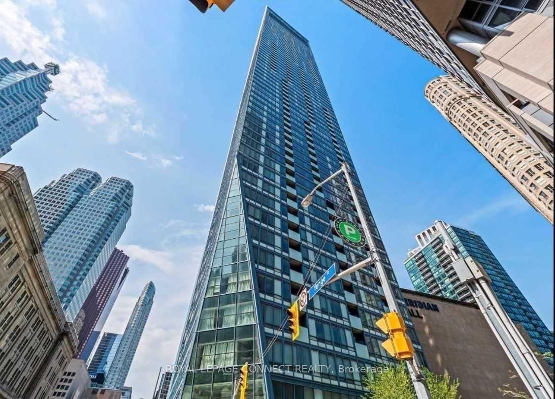 Front of Unit 1207, 8 The Esplanade Way