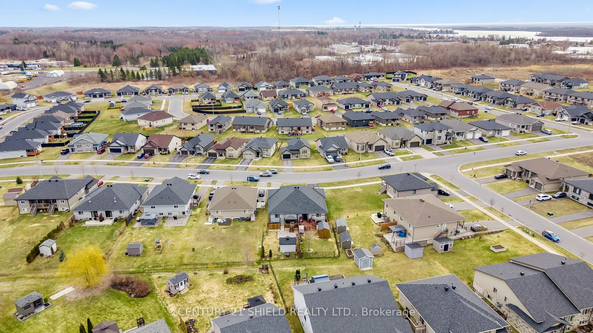 Photo 16 of 274 East Ridge Drive, Cornwall — HOMEH