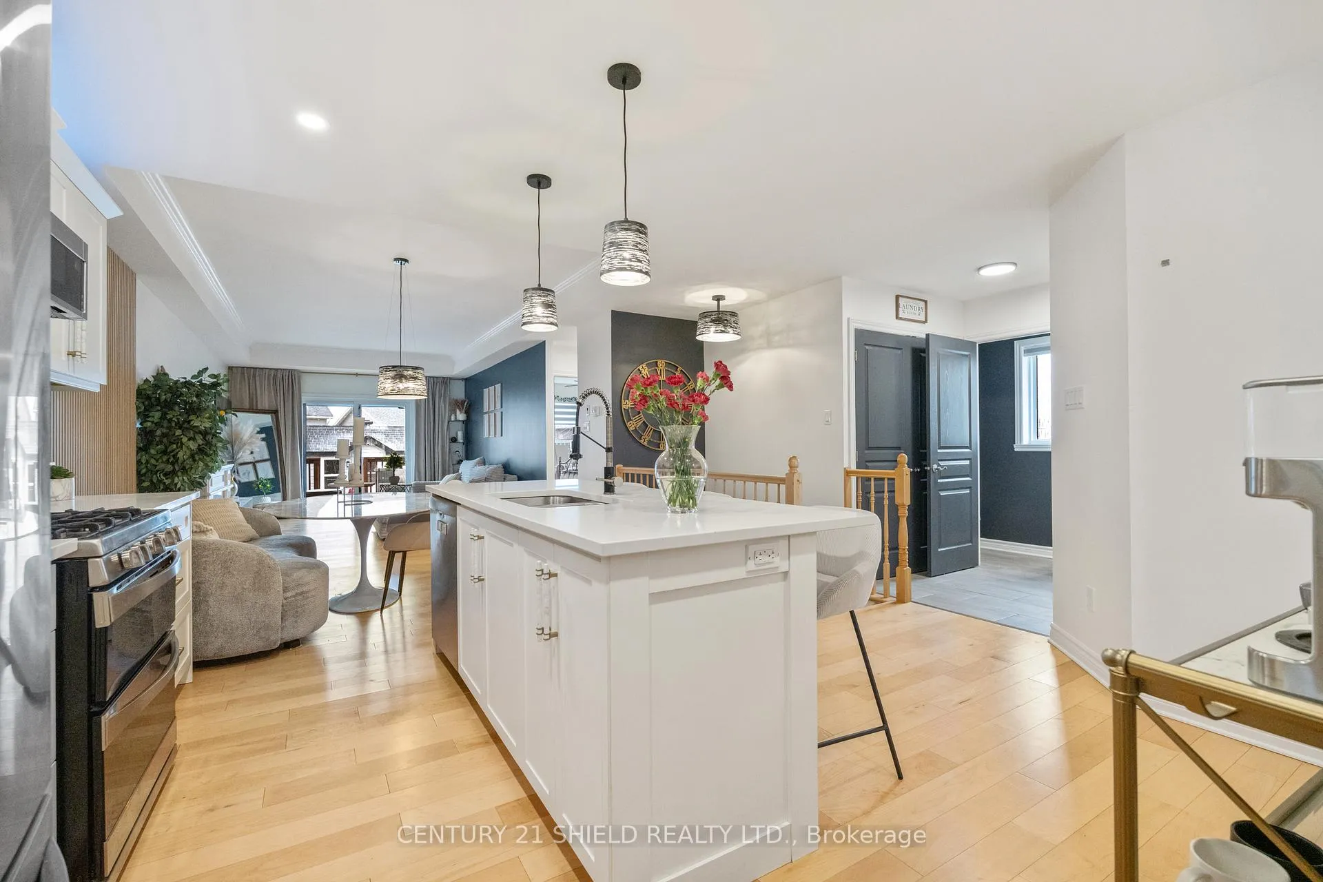 Photo 25 of 274 East Ridge Drive, Cornwall — HOMEH