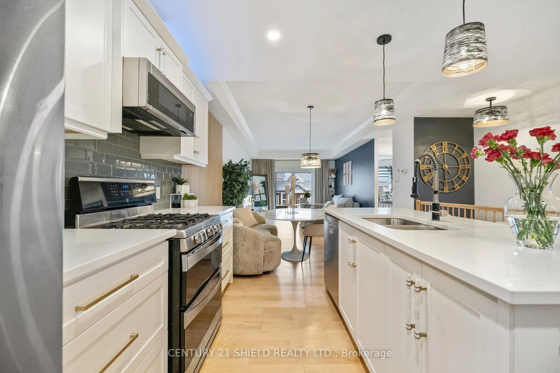 Photo 27 of 274 East Ridge Drive, Cornwall — HOMEH