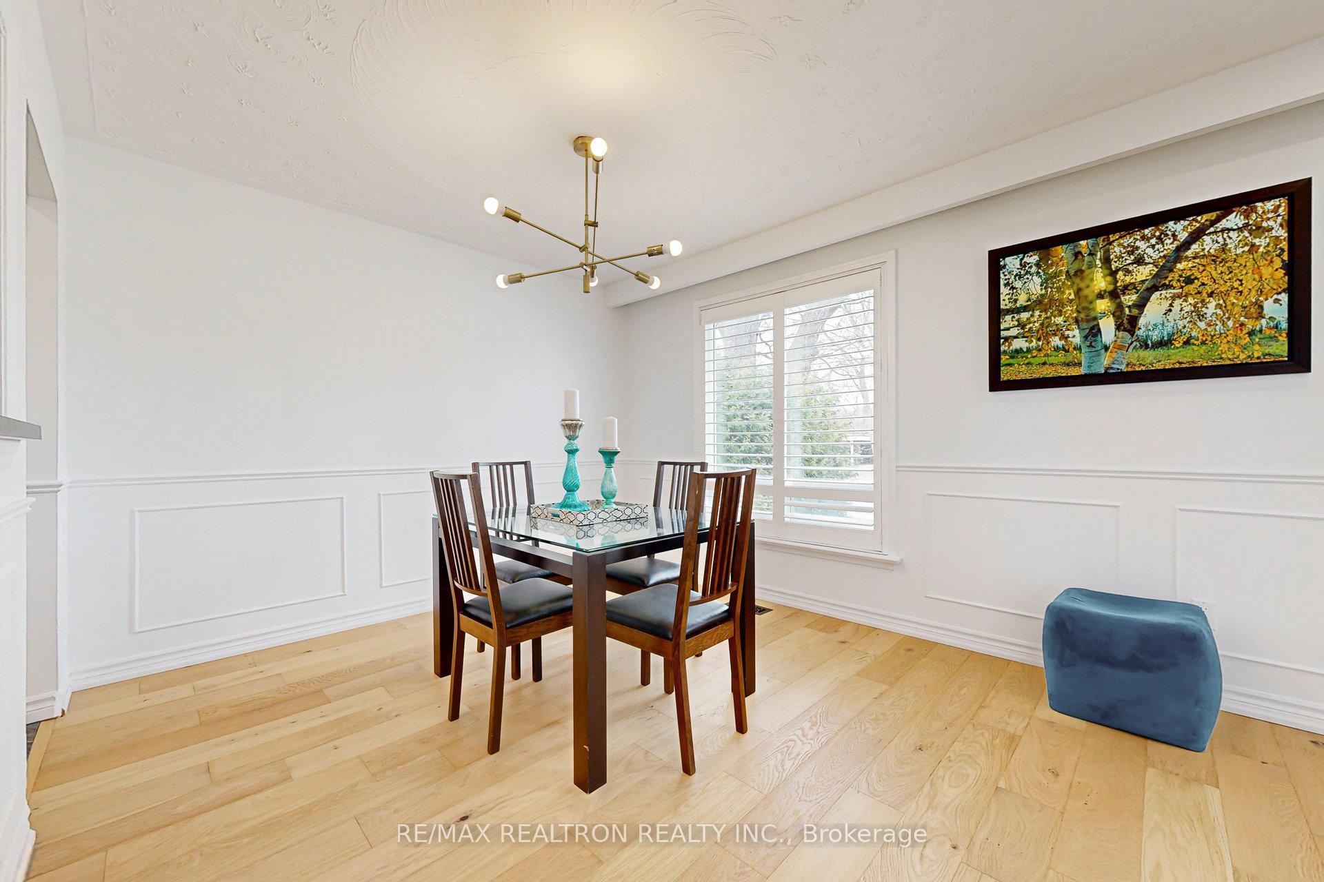 Photo 6 of 103 Aurora Heights Drive, Aurora, Aurora Heights — HOMEH