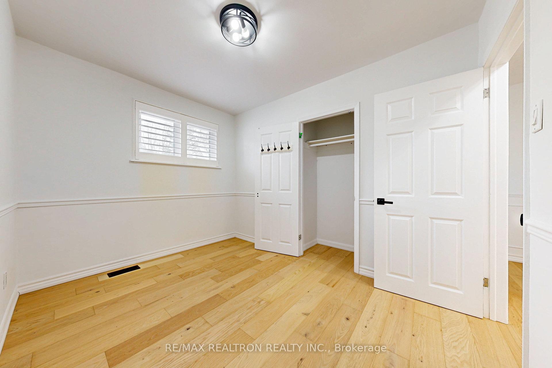 Photo 13 of 103 Aurora Heights Drive, Aurora, Aurora Heights — HOMEH