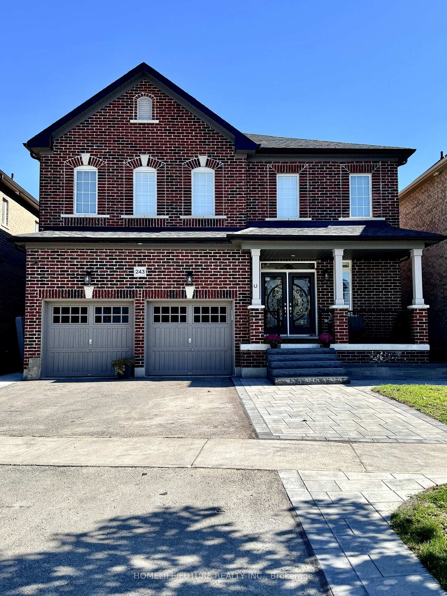 Front of Unit BSMT, 243 Crombie Street