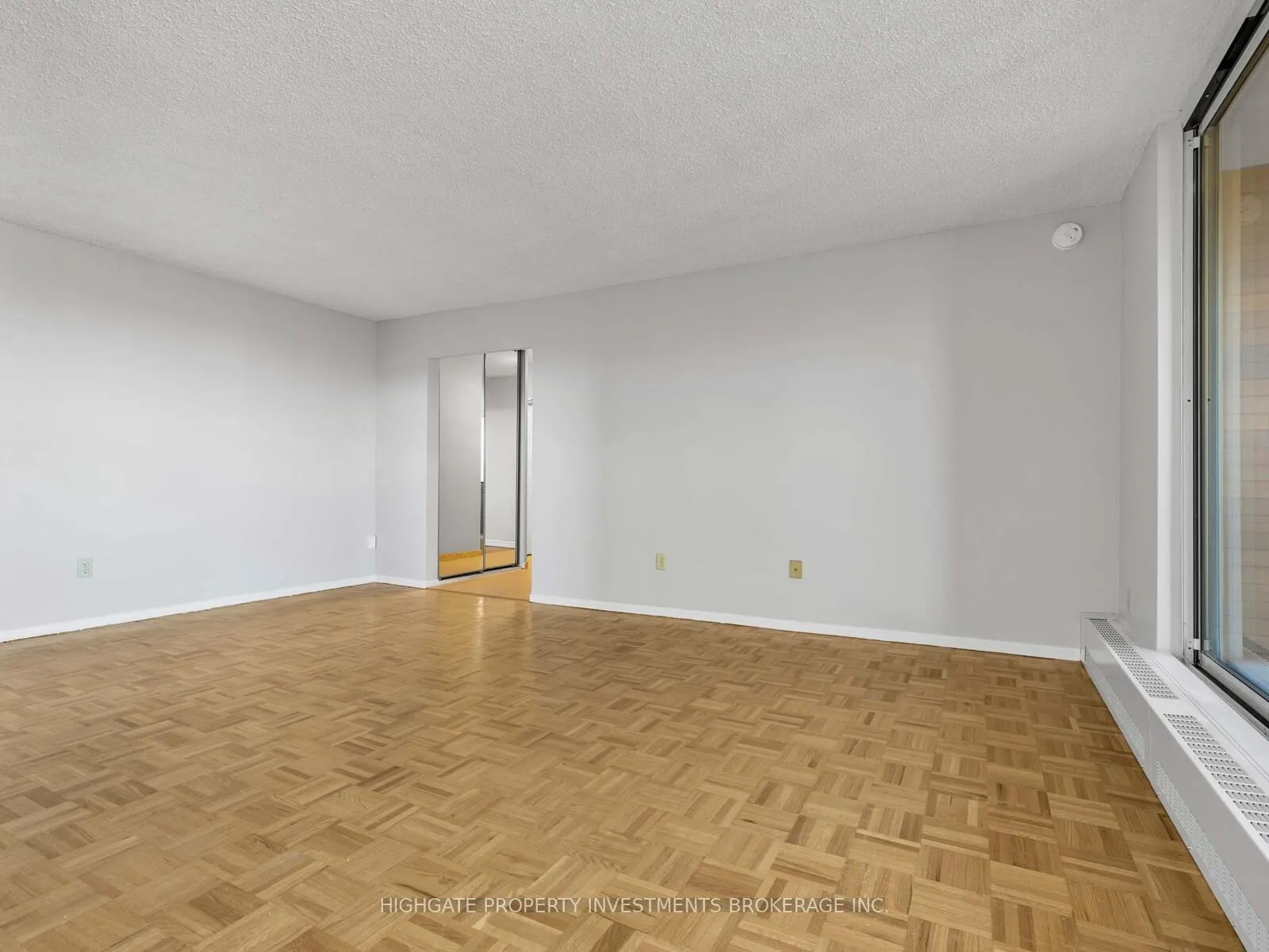 Photo 3 of Unit 1414, 60 Pavane Linkway Road, Toronto, Flemingdon Park — HOMEH